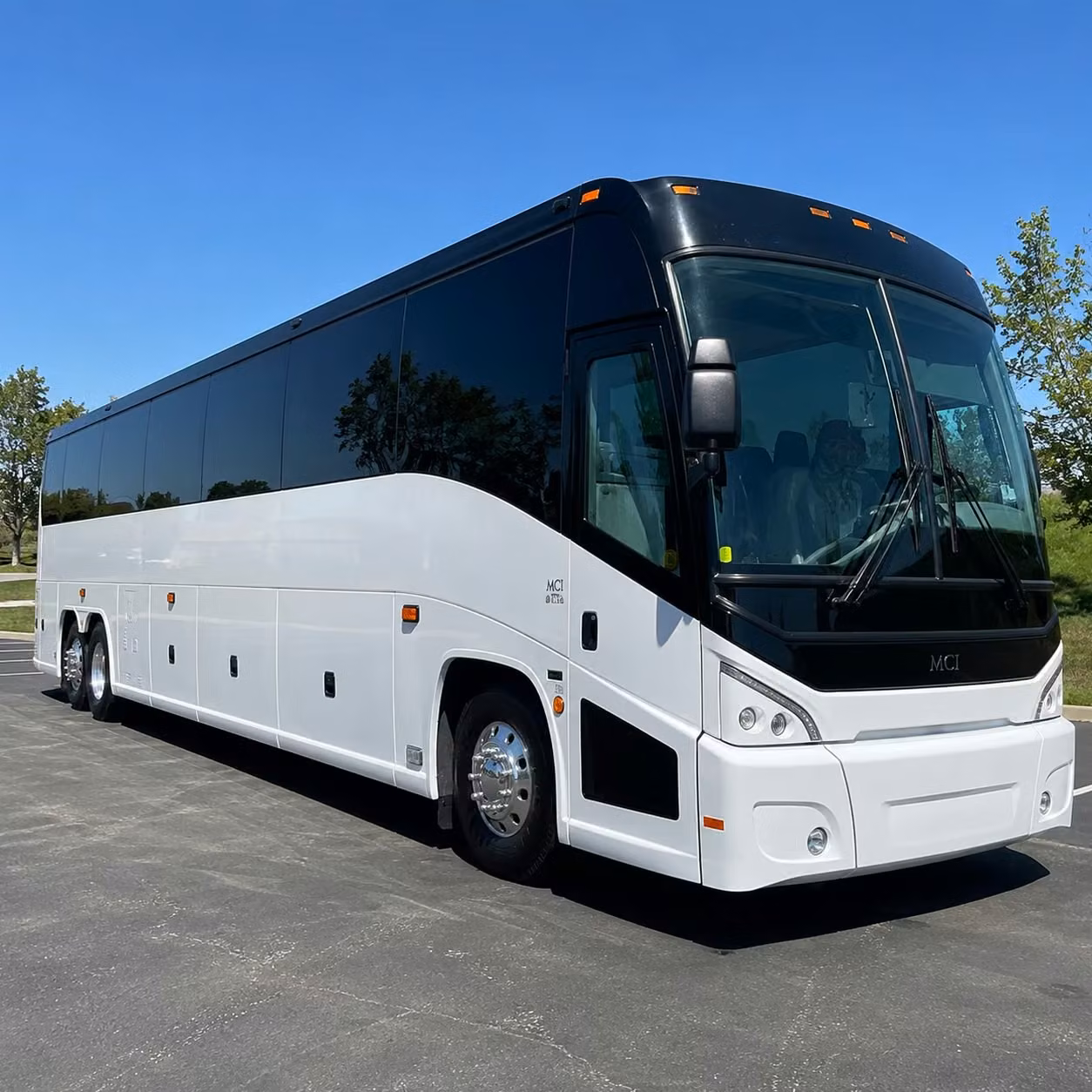 choosing the right bus size for your birmingham airport transfer